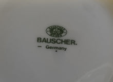 Lade das Bild in den Galerie-Viewer, 3er Set KAFFEEGEDECK & MILCHKÄNNCHEN - Porzellan, Gastronomie Einfärbiges Klassisch Dekor