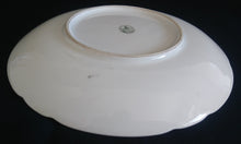 Lade das Bild in den Galerie-Viewer, 2er Set DESSERT SAMMELTELLER - Porzellan, Goldrand Obst Birnen Pflaumen Motiv Dekor