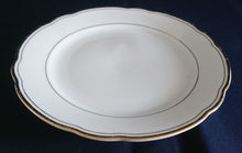 Lade das Bild in den Galerie-Viewer, 2er Set DESSERTTELLER - Porzellan, Mehrfacher Goldrand Dekor