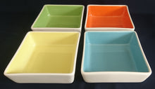 Lade das Bild in den Galerie-Viewer, 4er Set DESSERTSCHALEN "Villa Loca" - Keramik / Steingut, Zweifärbiges Quadratische Viereck Form Modern Style Dekor