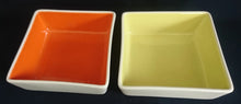 Lade das Bild in den Galerie-Viewer, 2er Set DESSERTSCHALEN "Villa Loca" - Keramik / Steingut, Zweifärbiges Quadratische Viereck Form Modern Style Dekor