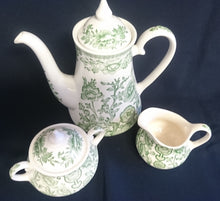 Lade das Bild in den Galerie-Viewer, MILCHKÄNNCHEN "Staffordshire" (Limited) - Keramik / Steingut, Indian Tree Style Unterglasur Dekor, Hand graviert (Hand Engraved)