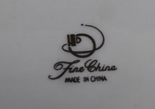 Lade das Bild in den Galerie-Viewer, SPEISETELLER - Porzellan, Blumenblüten Pflanzen Abstrakt Dekor