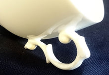 Lade das Bild in den Galerie-Viewer, 2er Set TEETASSEN - Porzellan, Einfärbiges Jugendstil Henkelform Dekor