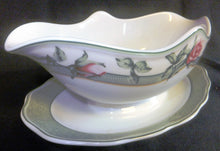 Lade das Bild in den Galerie-Viewer, SAUCIER "Medley Parklane" - Porzellan, Rosen / Rand Dekor