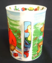 Lade das Bild in den Galerie-Viewer, KINDERTASSE "Gallery" - Porzellan, Sommer Bärchen Picknick Motiv Dekor