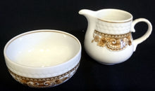 Lade das Bild in den Galerie-Viewer, ZUCKERSCHALE "Friesland Atlantis" - Porzellan, Goldrand Abstrakt Muschel Fisch Schuppen Relief Dekor