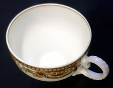 Lade das Bild in den Galerie-Viewer, 2er TEEGEDECK "Friesland Atlantis" - Porzellan, Goldrand Abstrakt Muschel Fisch Schuppen Relief Dekor