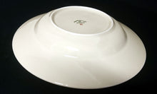 Lade das Bild in den Galerie-Viewer, SUPPENTELLER - Porzellan, Spielende Kinder Mädchen & Junge Clown Motiv Goldrand Dekor