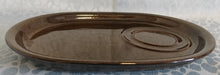 Lade das Bild in den Galerie-Viewer, SERVIERTABLETT - Keramik / Steingut, Oval, Einfärbiges Hellbraunes Dekor