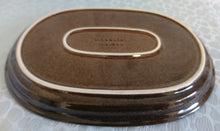 Lade das Bild in den Galerie-Viewer, SERVIERTABLETT - Keramik / Steingut, Oval, Einfärbiges Hellbraunes Dekor