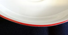 Lade das Bild in den Galerie-Viewer, UNTERTASSE - Porzellan, Einfärbiges Linienrand Dekor