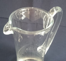 Lade das Bild in den Galerie-Viewer, GETRÄNKEKANNE - Hartglas, Klares Klassisches Form Design Dekor