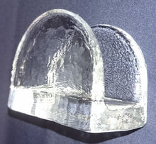 Lade das Bild in den Galerie-Viewer, SERVIETTENHALTER "Ciao" - Hartglas (Natron Kalk Glas), Schliffoptik Dekor, Handarbeit (Handmade)