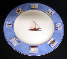 Lade das Bild in den Galerie-Viewer, SPEISETELLER - Porzellan, Hafen Segelschiffe Motiv Randdekor