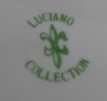 Lade das Bild in den Galerie-Viewer, DESSERTTELLER - Keramik / Steingut, Blatt Blätter Laub Rand Dekor