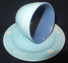 Lade das Bild in den Galerie-Viewer, 4er Set TEEGEDECKE - Keramik / Steingut, 2färbiges Teekannen Motiv Tea Aufschrift Dekor