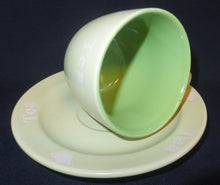 Lade das Bild in den Galerie-Viewer, 4er Set TEEGEDECKE - Keramik / Steingut, 2färbiges Teekannen Motiv Tea Aufschrift Dekor