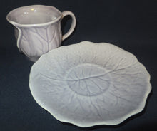 Lade das Bild in den Galerie-Viewer, KAFFEETASSE - Keramik / Steingut, Halloween Gehirn Blutgefäße Adern Geschwür Venen Dekor