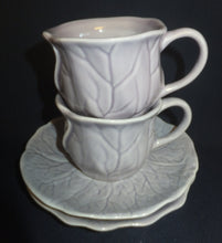 Lade das Bild in den Galerie-Viewer, 2er KAFFEEGEDECK - Keramik / Steingut, Halloween Gehirn Blutgefäße Adern Geschwür Venen Dekor