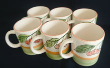 Lade das Bild in den Galerie-Viewer, KAFFEETASSE - Fein Keramik / Steingut, Kirschen Blätter Zweige Motiv Dekor