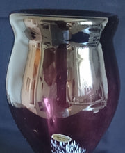 Lade das Bild in den Galerie-Viewer, BLUMENVASE - Press- / Hartglas, Schnee Gestöber Eis Wasserfall Motiv Dekor, Handarbeit / Handmade