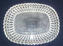 Lade das Bild in den Galerie-Viewer, BUTTERSCHÄLCHEN - Press- / Hartglas, Geometrisches Waben Abstrakt Dekor