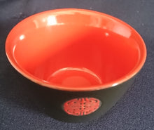 Lade das Bild in den Galerie-Viewer, DIPSCHÄLCHEN - Keramik / Steingut, Abstraktes Geometrisch Rundes Symbolzeichen Motiv Dekor