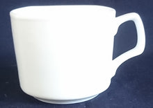 Lade das Bild in den Galerie-Viewer, KAFFEETASSE - Porzellan, Einfärbig Quadratisch Abgerundetes Form Dekor