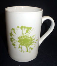 Lade das Bild in den Galerie-Viewer, KAFFEETASSE - Porzellan, Farbklecks- / Fleck Dekor