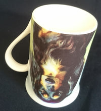 Lade das Bild in den Galerie-Viewer, KAFFEETASSE - Porzellan, Langhaardackel Hunde Innen Motiv Dekor