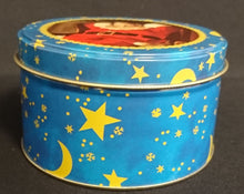 Lade das Bild in den Galerie-Viewer, KLEINE GEBÄCKDOSE MIT DECKEL - Metall / Blech, Mond Sterne Weihnachtsmann Goldrand Motiv Dekor (G)