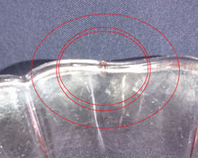 Lade das Bild in den Galerie-Viewer, SERVIERSCHÜSSEL - Hartglas, Matt Geschliffenes Blatt Blätter Relief Motiv Dekor