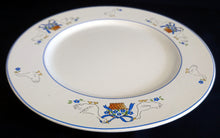 Lade das Bild in den Galerie-Viewer, 2er Set SPEISETELLER - Keramik / Steingut, Rand Linien Gänse Blumen Blüten Schleife Korb Motiv Dekor