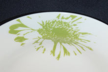 Lade das Bild in den Galerie-Viewer, 2er Set SUPPENTELLER - Porzellan, Farbklecks- / Fleck Dekor