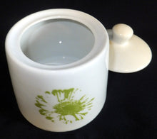 Lade das Bild in den Galerie-Viewer, ZUCKERDOSE MIT DECKEL - Porzellan, Farbklecks- / Fleck Dekor