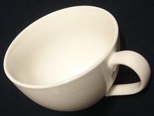 Lade das Bild in den Galerie-Viewer, 2er Set CAPPUCCINO KAFFEETASSEN PÖTTE "White Basics" - Porzellan, Modernes Einfärbiges Form Dekor