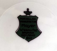 Lade das Bild in den Galerie-Viewer, DESSERTTELLER - Porzellan, 3fache Goldränder Gewölbter Rand Dekor