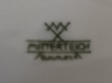 Lade das Bild in den Galerie-Viewer, 2er Set KAFFEETASSEN - Porzellan, Platinrand Abstrakter Geometrisches Muster Relief Dekor