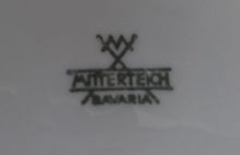 Lade das Bild in den Galerie-Viewer, 2er Set 2er KAFFEEGEDECKE - Porzellan, Platinrand Abstrakter Geometrisches Muster Relief Dekor