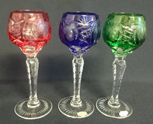 Lade das Bild in den Galerie-Viewer, GETRÄNKEGLAS - 24% Pbo Bleikristall, Mattierter Schliff Weintrauben Abstrakt Dekor (Red)