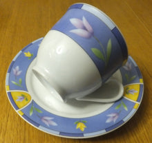 Lade das Bild in den Galerie-Viewer, 2er Set KAFFEETASSEN "Betty" - Porzellan, Pflanzen Tulpen Blumenblüten Flora Abstrakt Motiv Dekor