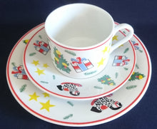 Lade das Bild in den Galerie-Viewer, 2er Set 3er KAFFEEGEDECKE "Flirt" - Porzellan, Weihnachten Advent Christ Tannenbaum Geschenke Sterne Schaukelpferd Zweige Linien Motiv Dekor