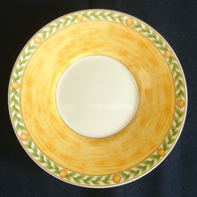 Lade das Bild in den Galerie-Viewer, ESPRESSO UNTERTASSE "Flirt" "Country Garden" - Porzellan, Meliertes Ranken Punktkreise Flora Pflaumen Geometrisches Motiv Dekor