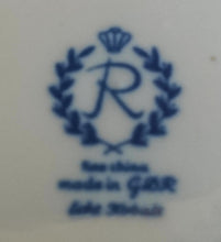 Lade das Bild in den Galerie-Viewer, UNTERTASSE - Fine China Porzellan, Echt Kobalt Klassisch Zweifarbig Dekor