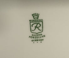 Lade das Bild in den Galerie-Viewer, SERVIERPLATTE - Porzellan, Ovale Form, Abstrakte Blumen Goldrand Relief Dekor