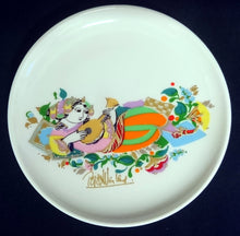 Lade das Bild in den Galerie-Viewer, SAMMELTELLERCHEN UNTERSETZER - Porzellan, Orientalisches Frau mit Geige liegend Blumenblüten Pflanzen Motiv Dekor, Björn Wiinblad Designer