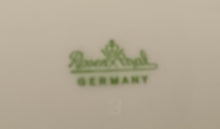 Lade das Bild in den Galerie-Viewer, 2er Set ABLAGETELLERCHEN UNTERSETZER - Porzellan, Blumen Blüten Pflanzen Geige Cello Motiv Dekor