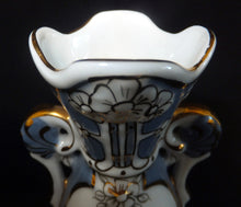 Lade das Bild in den Galerie-Viewer, AMPHORE - Porzellan, Blumen Abstrakt Motiv Goldrand Dekor