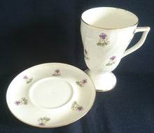 Lade das Bild in den Galerie-Viewer, KAFFEETASSE - Porzellan, Blumen Goldrand Dekor (2. Wahl)